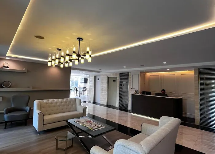 Spacious Sukhumvit Near Emquartier