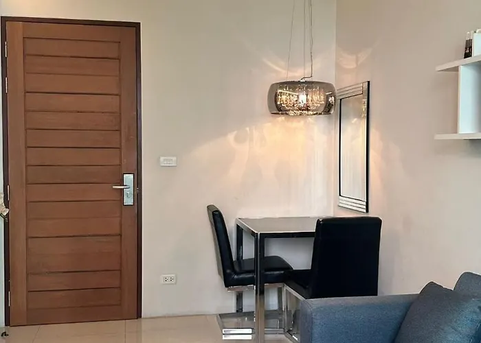 Spacious Sukhumvit Near Emquartier Apartamento Bangkok