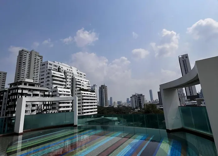 Spacious Sukhumvit Near Emquartier Bangkok