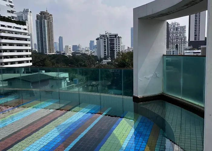 Spacious Sukhumvit Near Emquartier Apartamento *