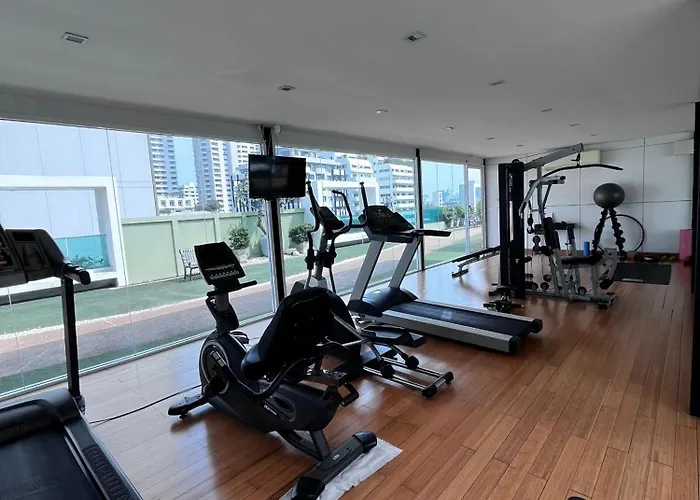 Spacious Sukhumvit Near Emquartier * Bangkok