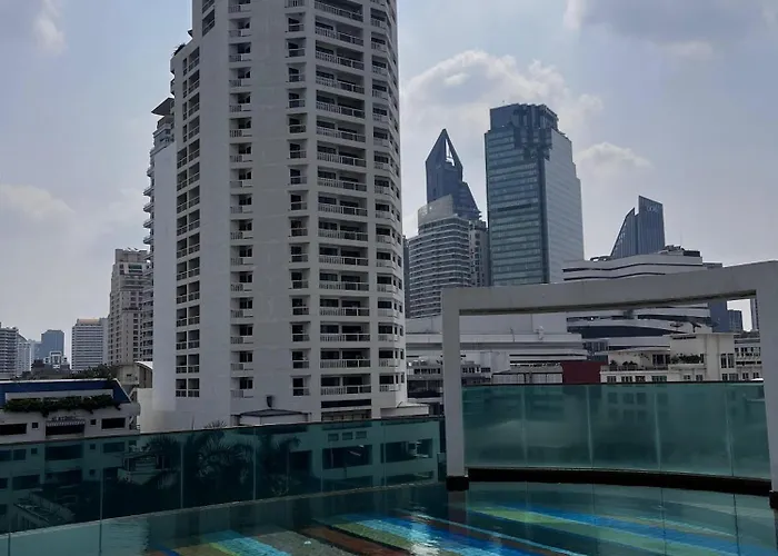 Spacious Sukhumvit Near Emquartier Apartamento