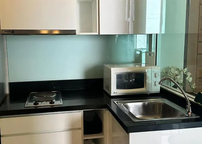 Spacious Sukhumvit Near Emquartier
