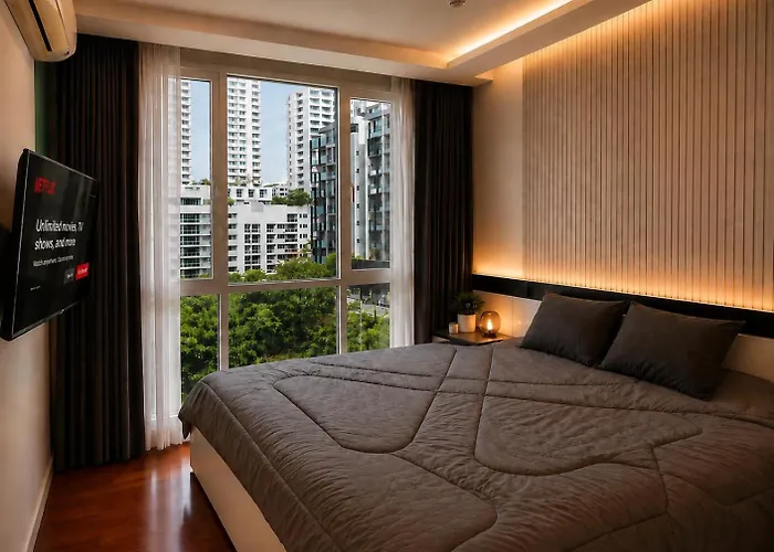 Spacious Sukhumvit Near Emquartier Bangkok