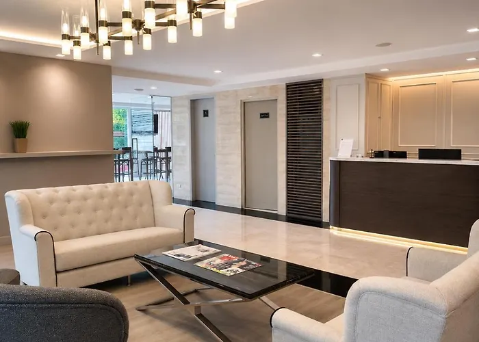 Spacious Sukhumvit Near Emquartier * Bangkok
