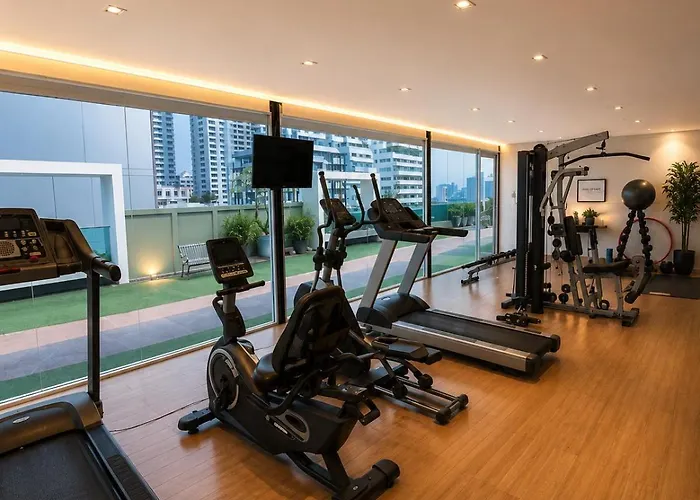Spacious Sukhumvit Near Emquartier *
