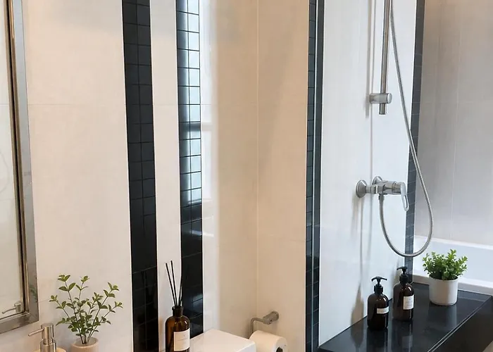 Spacious Sukhumvit Near Emquartier * Bangkok