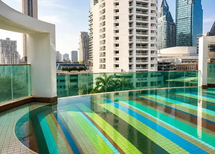 Spacious Sukhumvit Near Emquartier * Bangkok