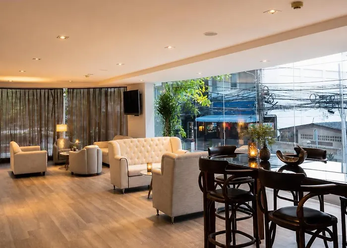 Spacious Sukhumvit Near Emquartier Bangkok